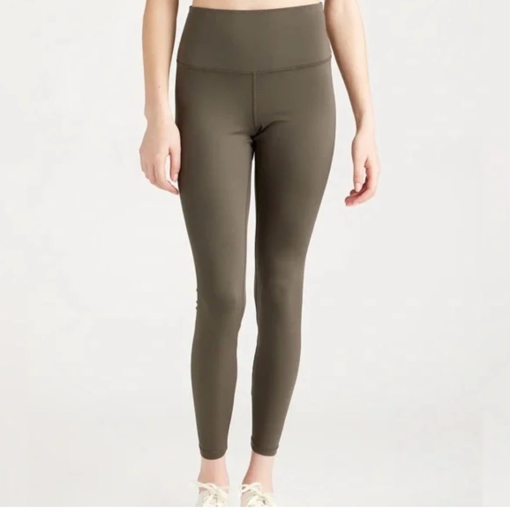 Quince Ultra High Rise Leggings 25” Small - EUC